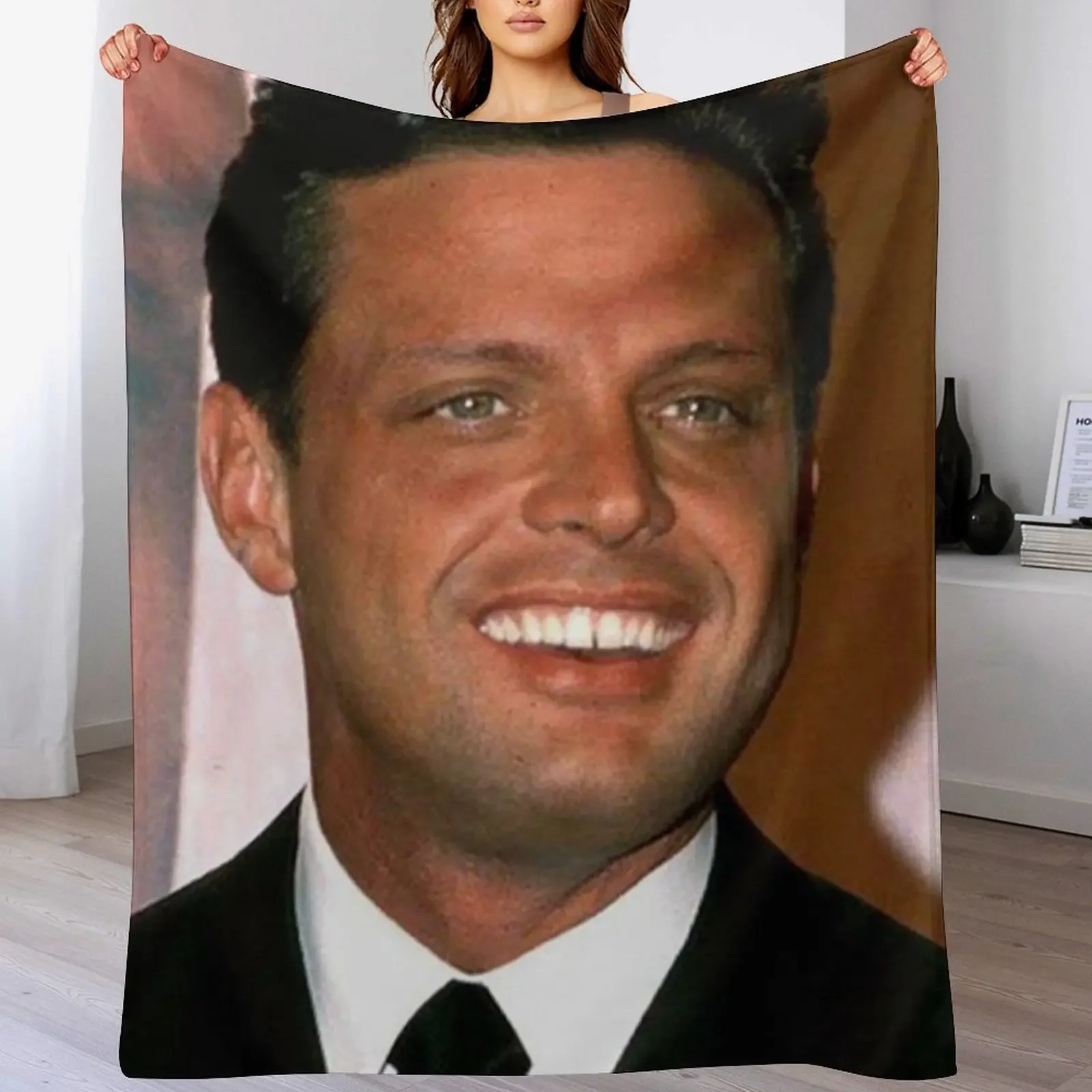 

Luis Miguel Throw Blanket For Sofa Thin Stuffeds Blankets