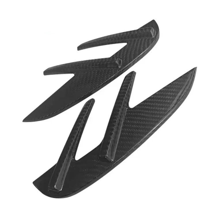 Dry Carbon Fiber Front Fenders Trims for BMW G82 G83 M4 2pcs Front Fender Splitter