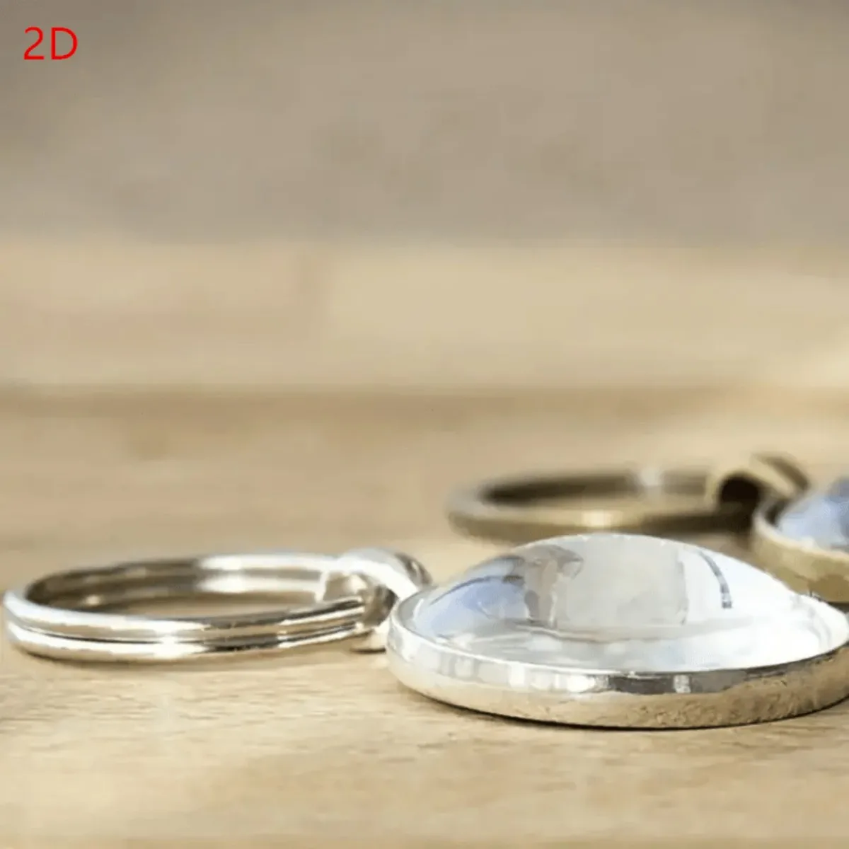 سلسلة مفاتيح قطار عتيقة: قاطرة أنيقة من سبائك الزنك مع تفاصيل مزخرفة. الهدية المثالية لعشاق القطار والجامعات. #5