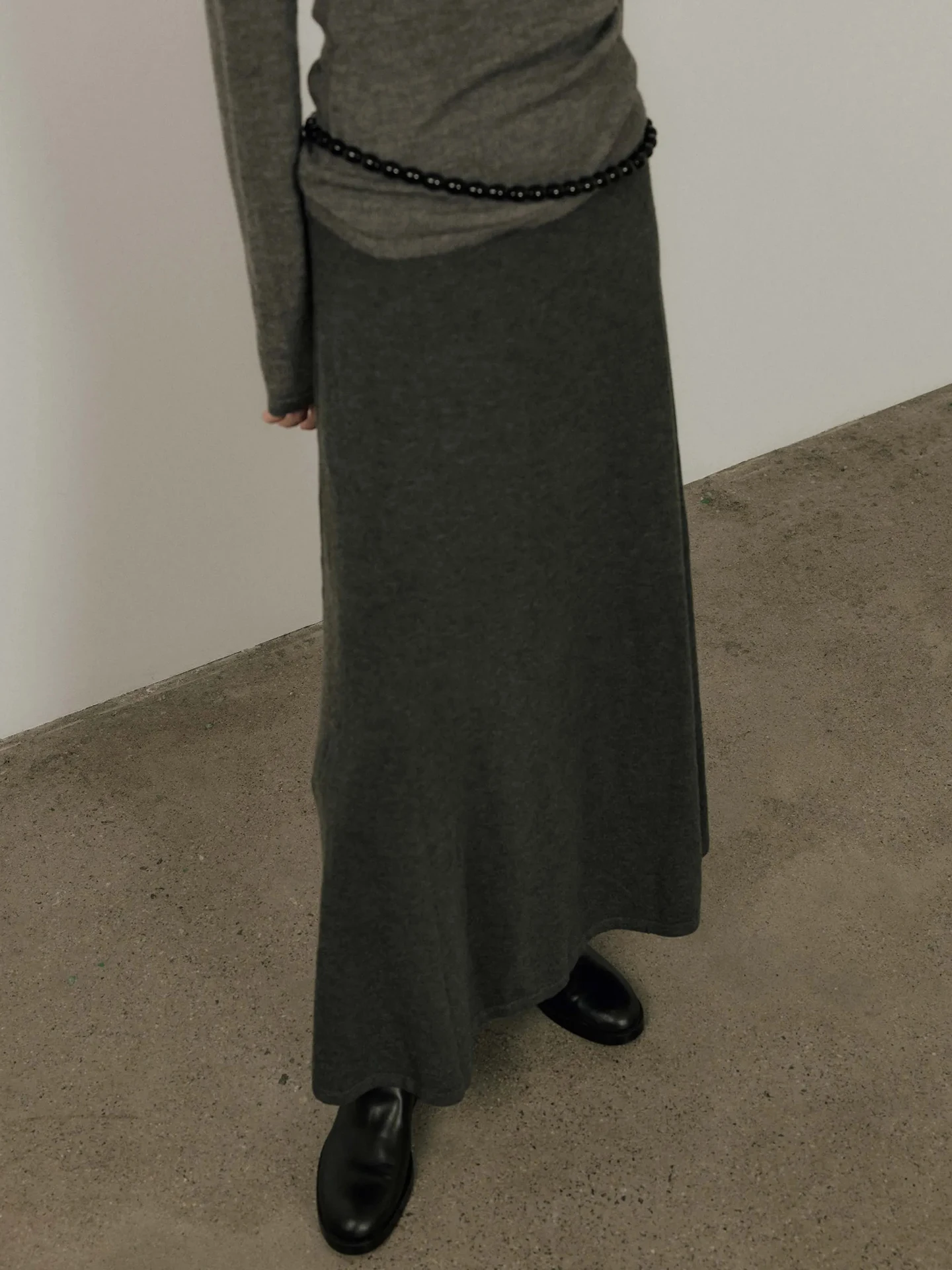 

Mandyelim High-End ey Loose Feel Autumn Winter A-Line Skirt Elastic Waist Knitted Midi Skirt Teenage Ladies Casual Wear