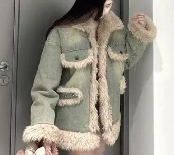 Damska zimowa kurtka dżinsowa z dodatkowymi elementami, ocieplana bawełną, w stylu retro, modna, luźna, uniwersalna, odmładzająca, z długim rękawem.