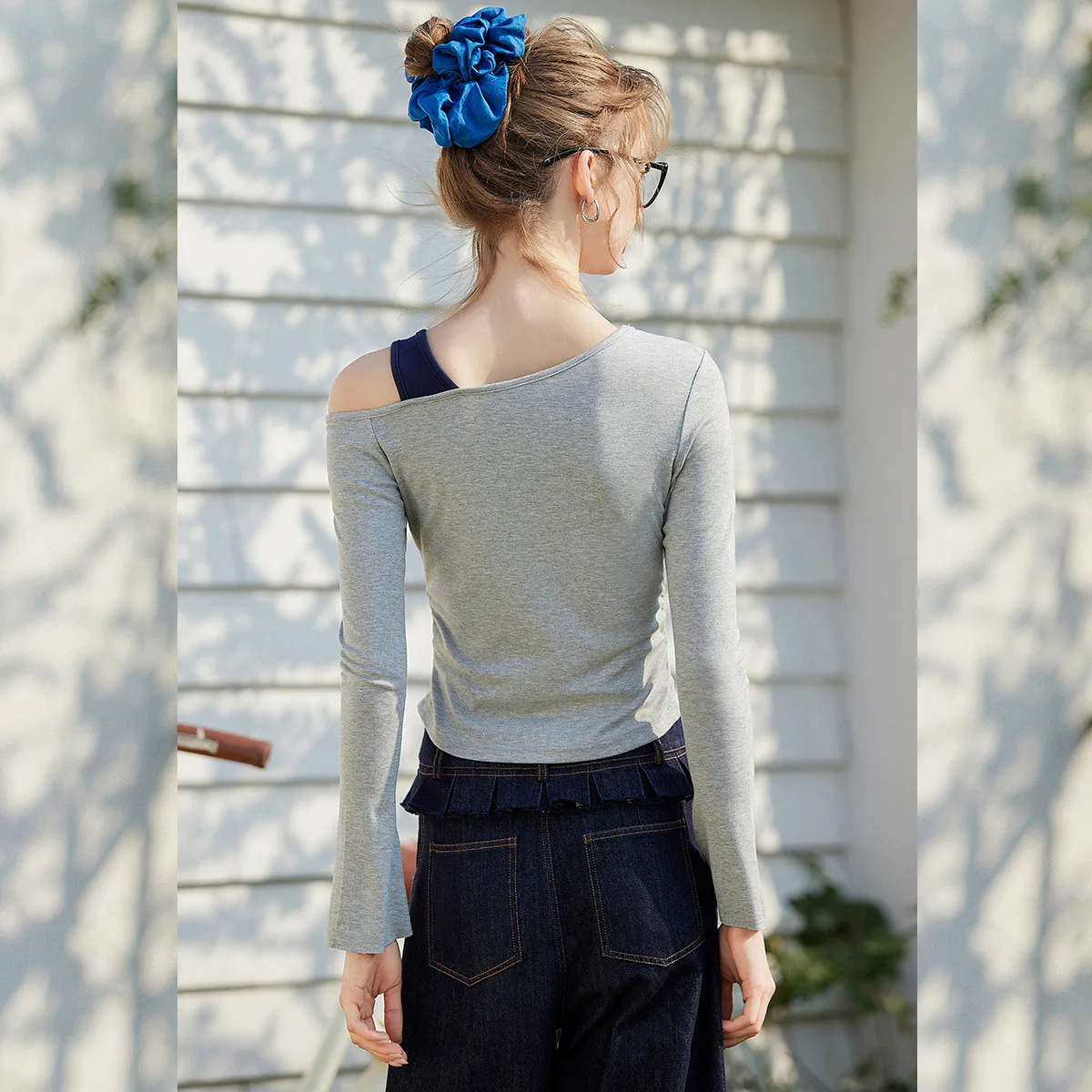 LOUIS YAO 2025 Spring Printed Cross Shoulder Contrast T-shirt Sports and casual Slim Long Sleeve Women's T-shirt