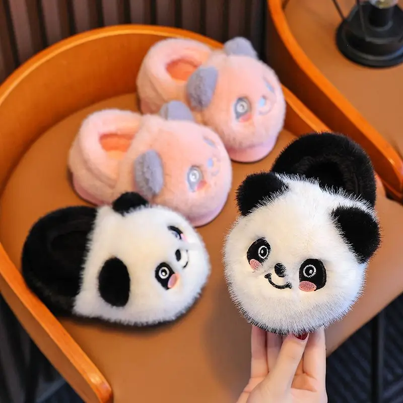 Zapatillas de Panda bonitas para niños y niños pequeños, zapatos de casa peludos para invierno, chanclas peludas para habitación de niños y niñas, chanclas de animales, novedad de 2024