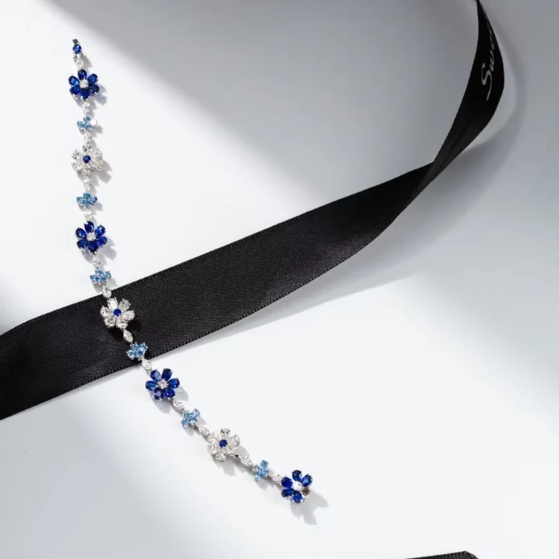 Flower Link Bracelet, Copper Alloy Inlaid Blue & Clear Zircon, Elegant Luxury Style Jewelry for Women, Suitable for Daily Wear, Dating, Banquet, Wedding and Festival Gift
