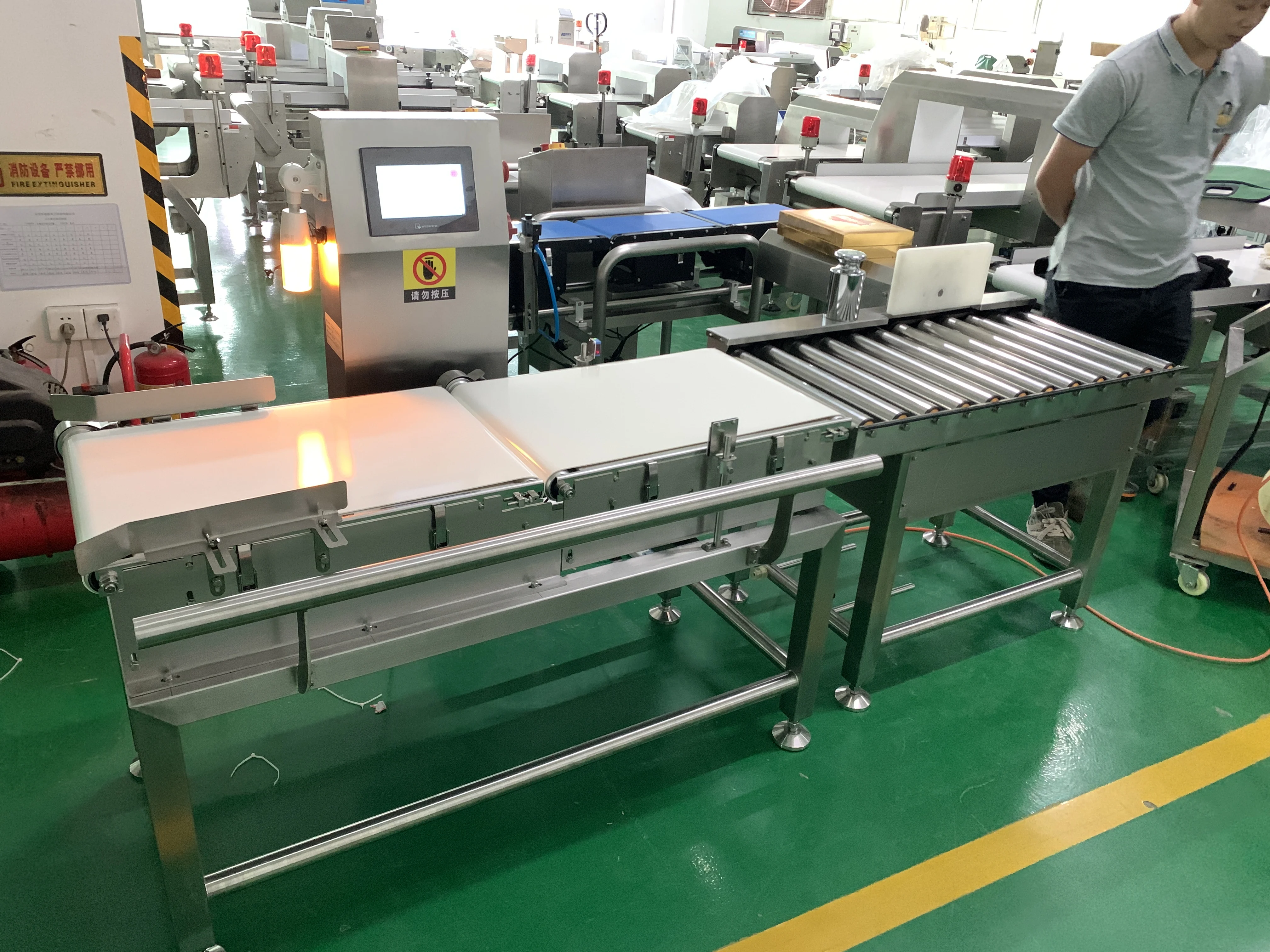 Stainless Steel Seafood Online Packing Machine Belt Conveyor Check Weigher Price