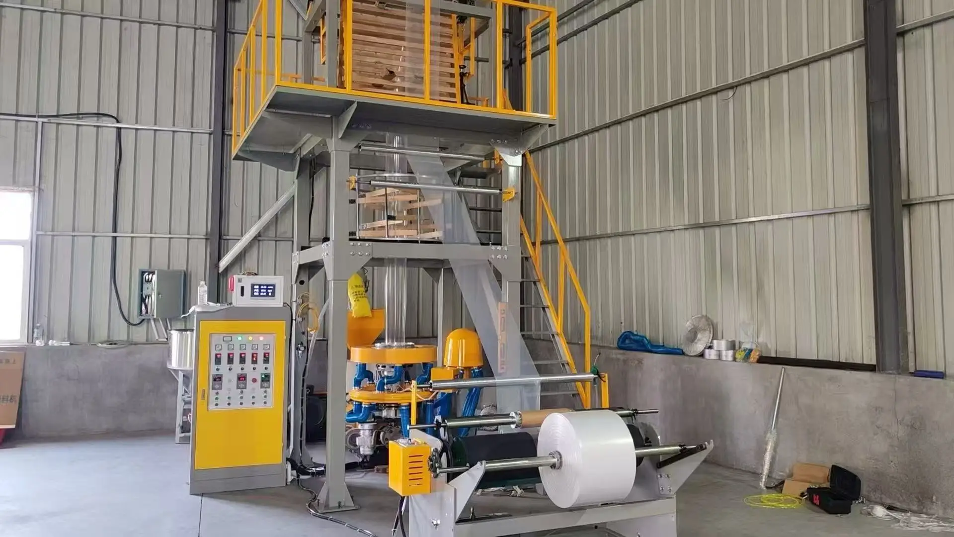 High-Output SJ-A50/55 Ultra-Thin Two-layer Film Blowing Machine Motor 38CrMoAl Nitrided LDPE/HDPE/LLDPE Films For Food Garment