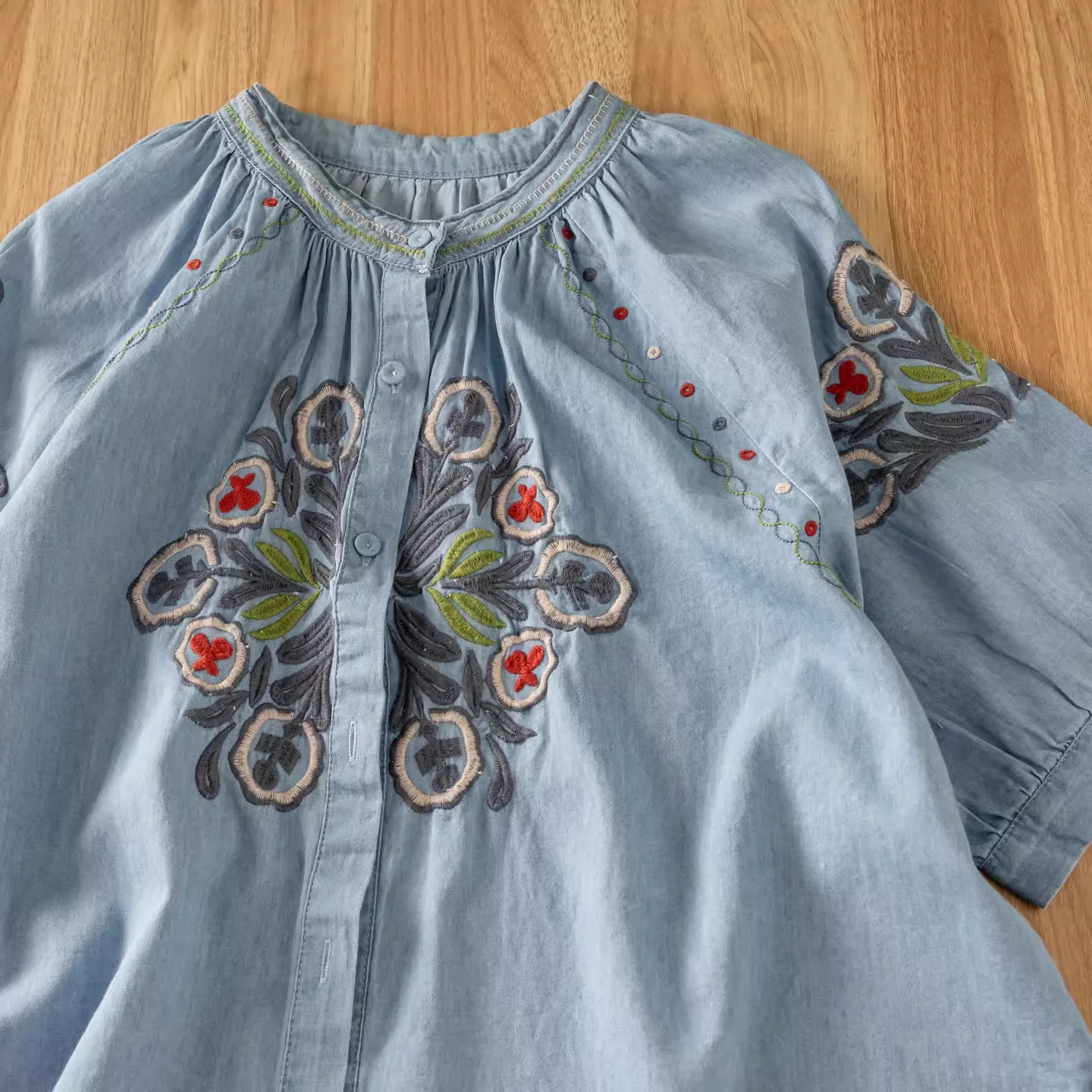 

2025 Mexican style ethnic flower embroidery denim shirts and blouses for women summer vintage hippie jean short sleeve tops
