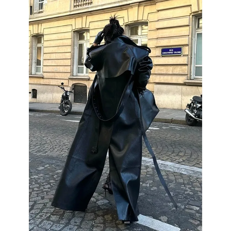 Manteau trench en cuir PU noir extra long pour femme, avec fente haute au dos, chic et luxueux, mode européenne, printemps-automne