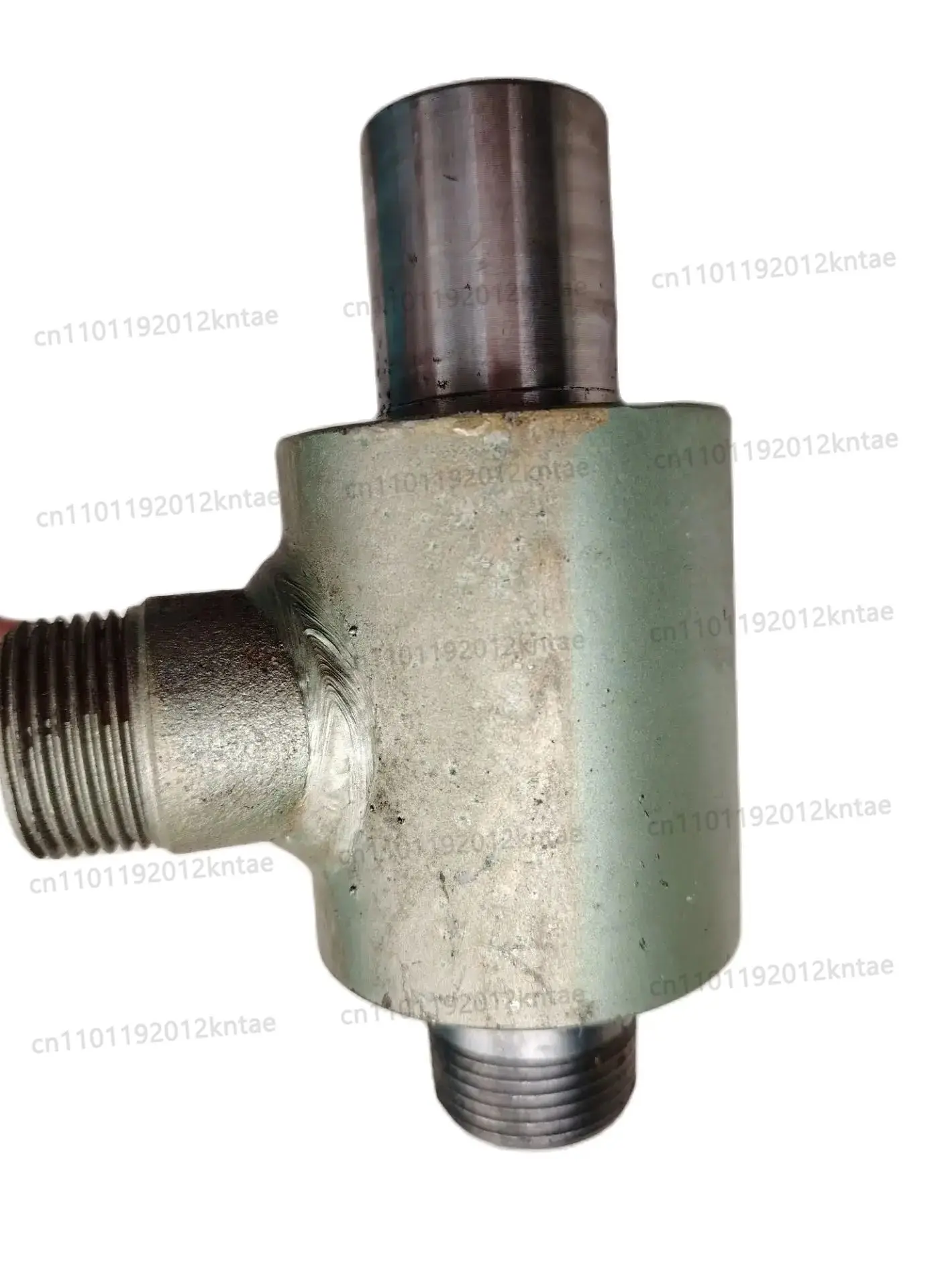 Sewage mud water drilling rig water injector/punching road hole thickening water injector pressure is sufficient