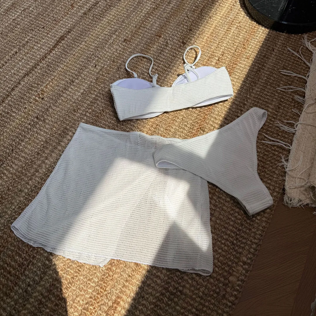 Mit Rock, hoch geschnittenem Beinausschnitt, brasilianischer Bikini, Damen-Badebekleidung, dreiteiliges Bikini-Set, Badeanzug, Badebekleidung, Schwimmbekleidung V6741 – Detail 14