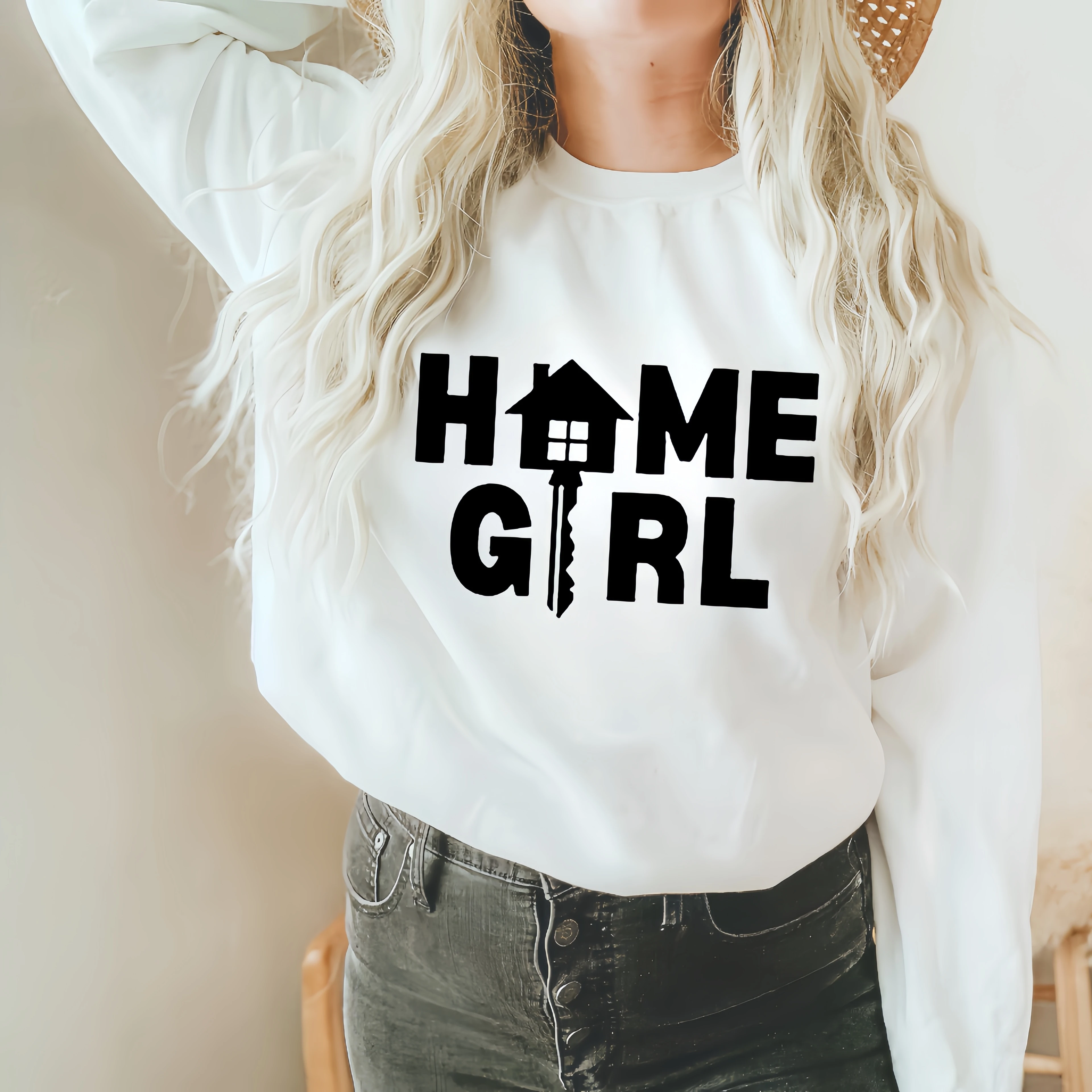 

Cute Home Girls Letter Print Sweatshirts Women Long Sleeve Crewneck Pullover Cozy Loose Casual for Daily Wear