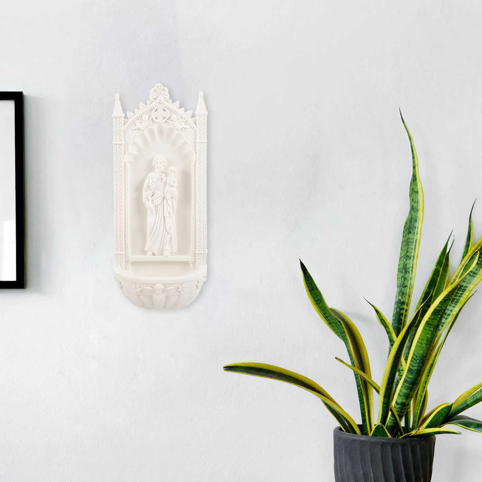 

Creative Resin Jesus Ornament Unique Shape for Home Office Church Decoration Resin Craft Religious Adornment Desktop Decoration