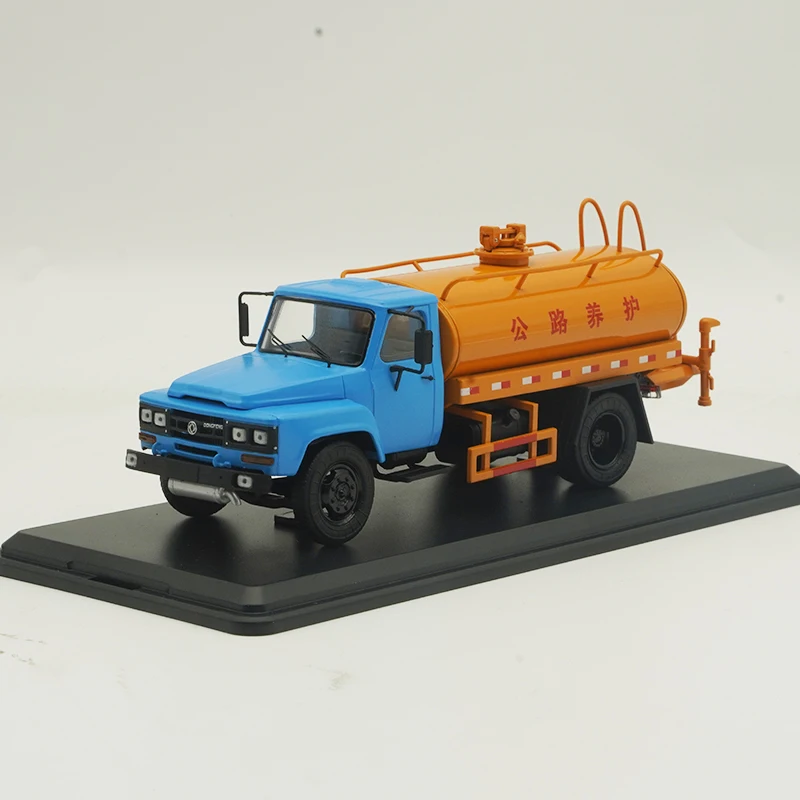 Original 1:43 Scale EQ140 Tanker Truck And Sprinkler Truck Alloy Simulation Car Model Classic Adult Collection Static Display