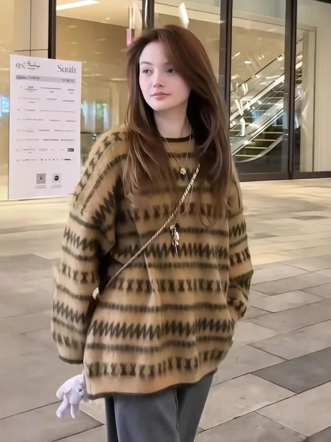 Maglione lavorato a maglia con diamanti color sangue retrò da donna autunno inverno oversize pigro sensazione allentata morbido e accogliente top rotondo Ne Long Sve