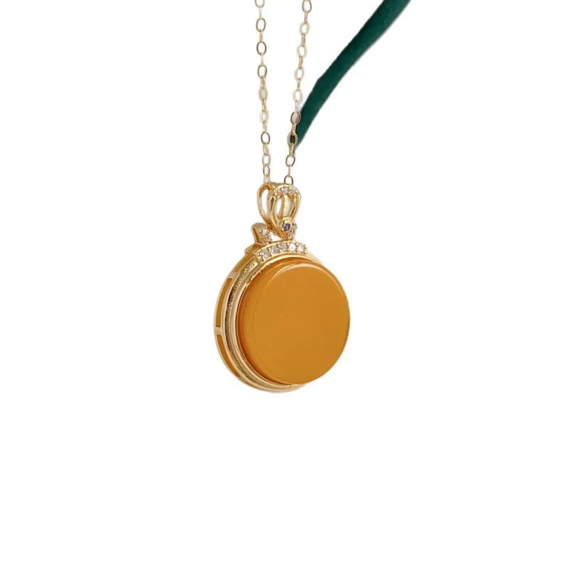 قلادة من الفضة الطبيعية S925 مرصعة بالعنبر القديم بدون مسألة