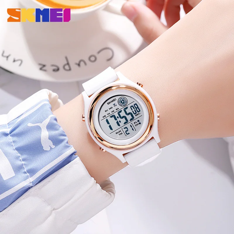 Skmei-ساعات يد رقمية فاخرة للنساء ، ساعة بشاشة عرض ليد ، مقاومة للماء ، مقاومة للماء ، العد التنازلي ،! ، stoptown