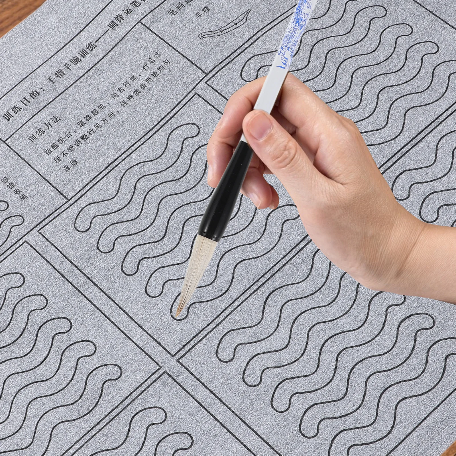 1 Set Chinese Calligraphy Water Cloth Reusable Practice Sheet Fast Drying Portable Folding Design For Kids Students Beginners