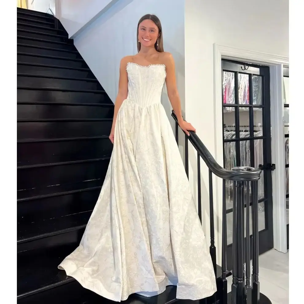 

White Elegant Prom Dress Ivory Satin Off Shoulder Evening Dress Customized Lace Bodice Mermaid robes de soirée Party Dresses