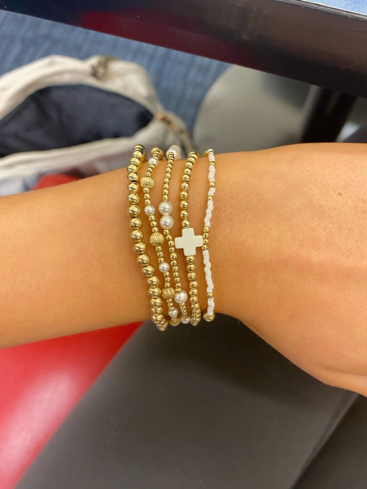 Vlen Natural Shell Pearl Bracelets White Cross Bracelet for Women 18 K Golden Plated Pulseras Trendy Metal Vintage Jewelry