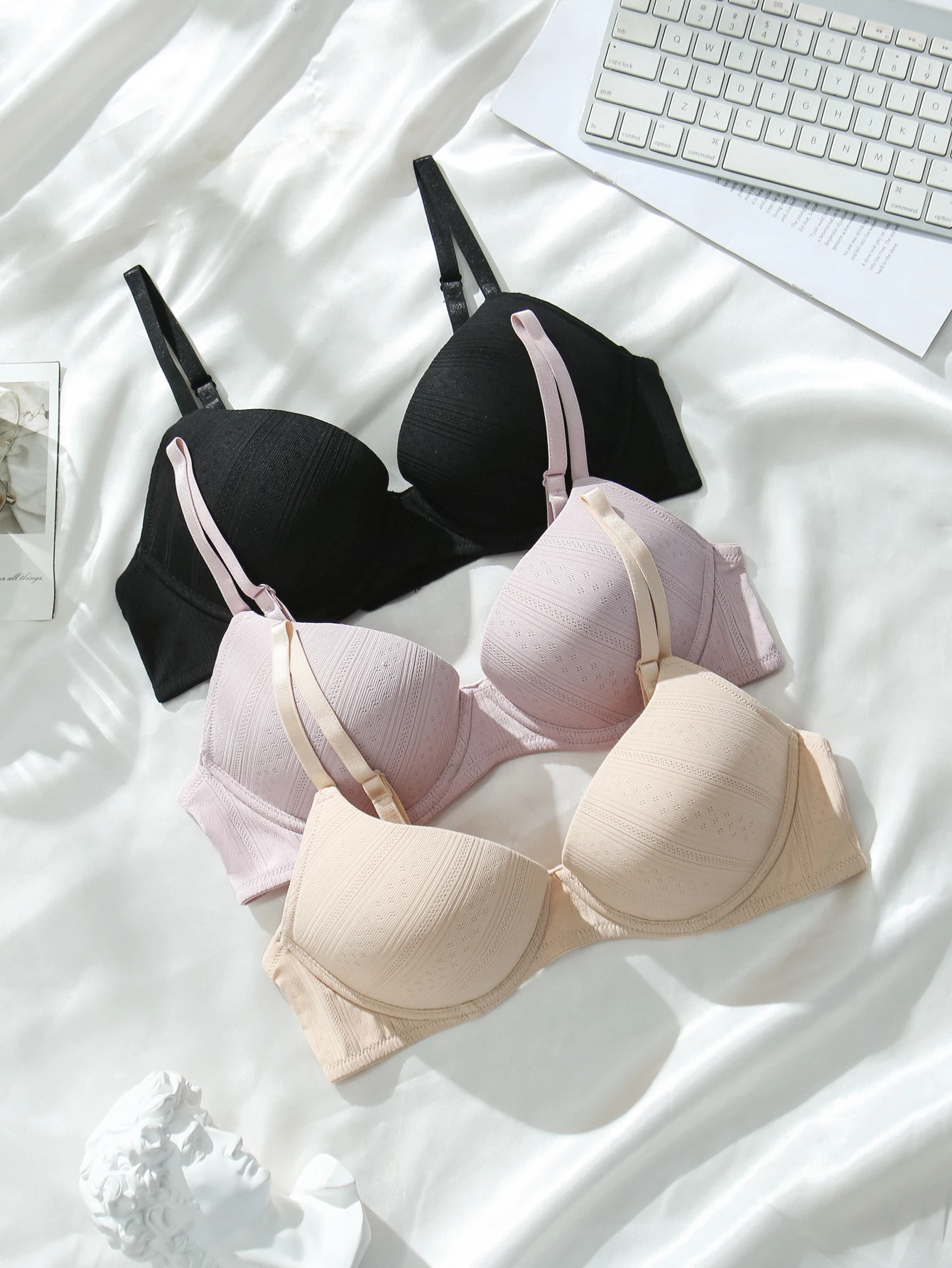 

3 шт. удобное нижнее белье без косточек, нижнее белье с высокой поддержкой, жилет, кружевной бюстгальтер, однотонный повседневный дышащий женский спортивный бюстгальтер, костюм