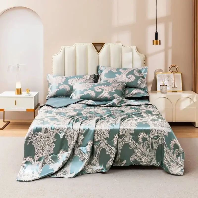 2025 New Light Luxury Silky Jacquard Summer Quilt Solid Color Simple Summer Quilt Four-Piece Set Smooth and Machine Washable