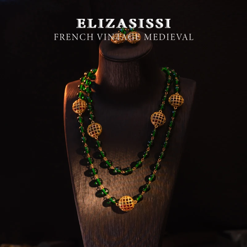 

Женский комплект из колье и серёг, с бусинами