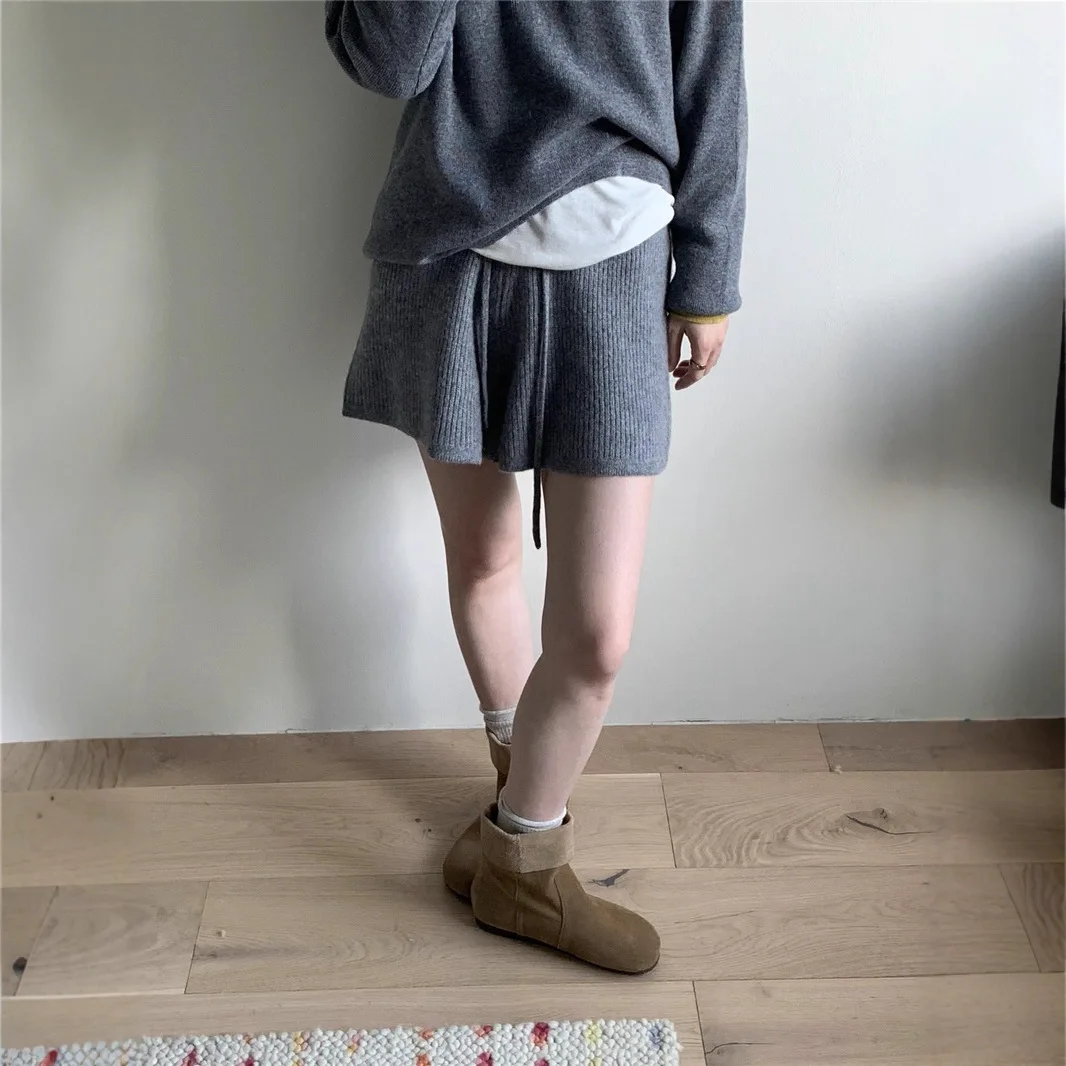 8199 pantalones cortos de cinco puntos de corte en A para mujer, holgados, de punto grueso, con cintura elástica, para cubrir la cintura, adelgazantes