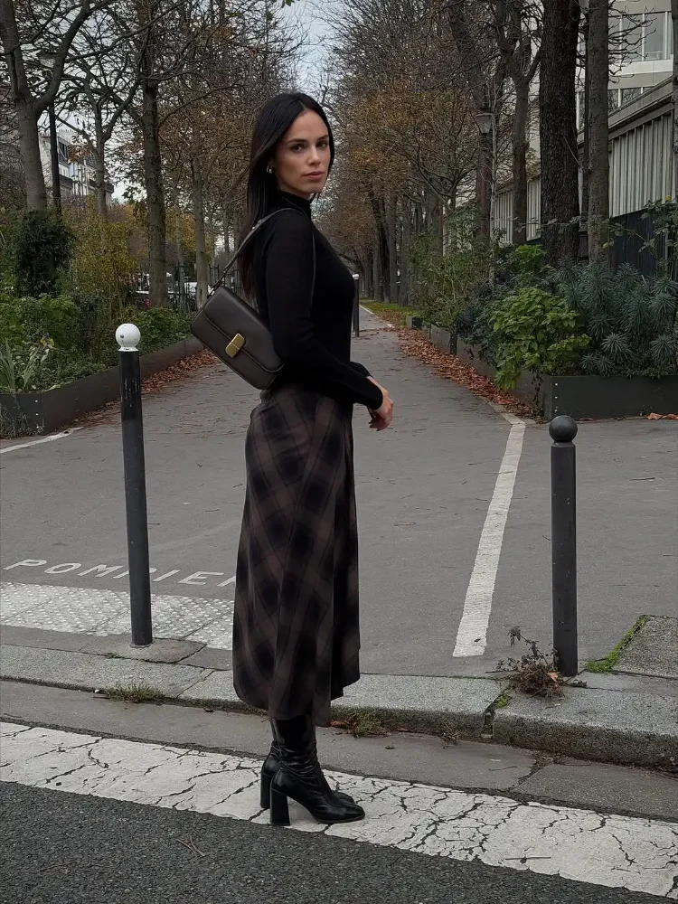 Casual bruine geruite midi-rok Damesmode Hoge taille A-lijn Geplooide rokken 2026 Lente Feest Dagelijks Outdoor Trendy kledij Nieuw