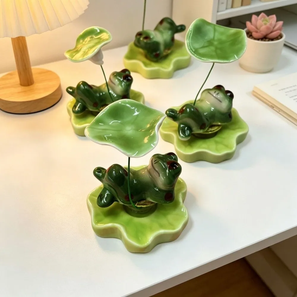 Decorative Ceramic Laying Frog Statue Lotus Leaf Funny Frog Rotating Attract Wealth Home Ornaments Frog Car Decor Office