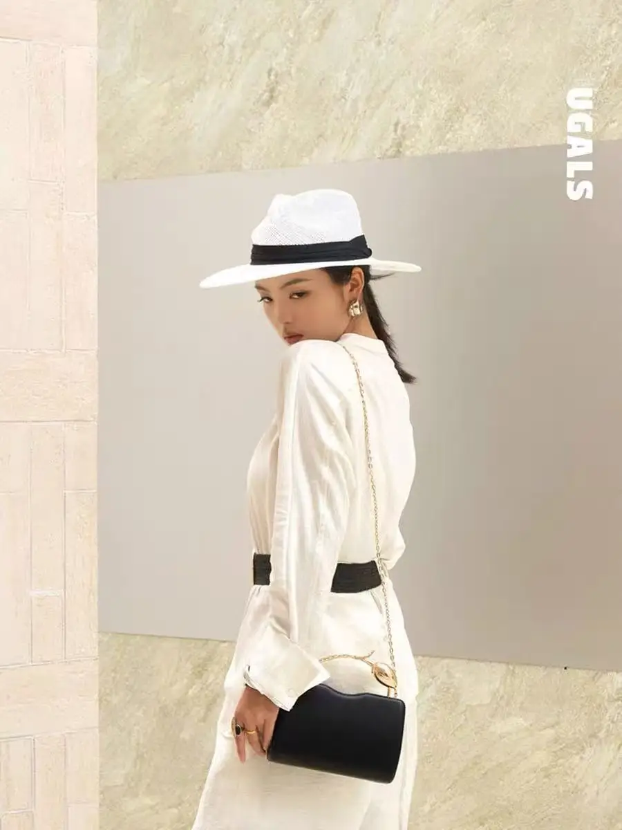 High Quality Metal Gold Rose Handheld Women Handbag Textured Fashion Luxury Clutch Purse Wedding Party Banquet Bag Crossbody Bag