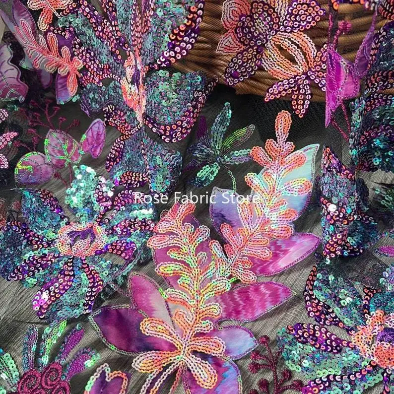 

Exquisite Fashion Sequin Fabric, Sequined Flower Embroidered Lace Fabric for Party Dress, Evening Gown, Garments Sewing
