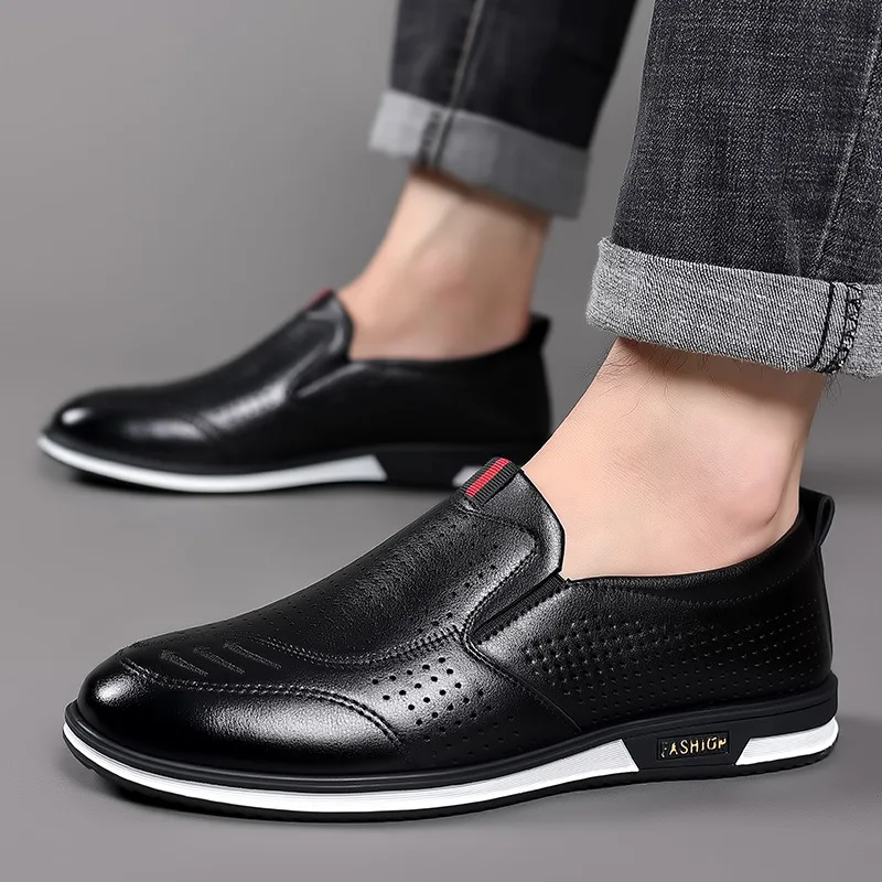 Convenient Perforated Breathable Holes Men\'s Shoes 2023 Summer New Male Sandals Genuine Leather Business Loafers for Men