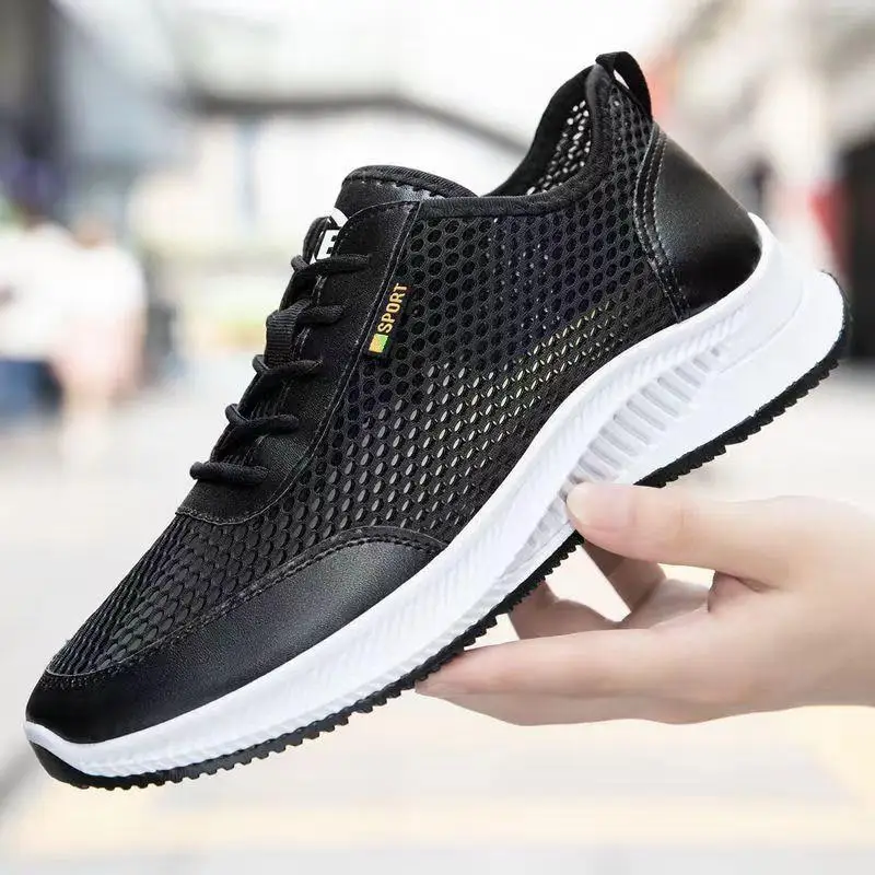 Summer hollow mesh breathable men's casual soft sole comfortable and versatile running shoes