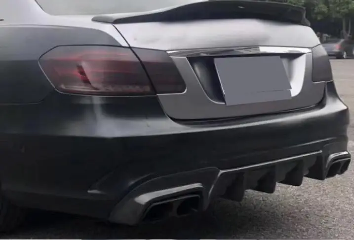 Real Carbon Fiber Rear BumperTrunk  Lip Diffuser Spoiler With Exhaust Tip For Benz W212 E300 E63 E63S AMG 2014 2015 2016