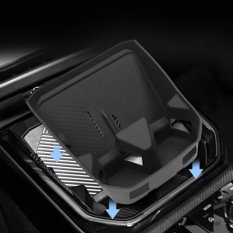 

metyoucar For BMW X3 G45 2025-2026 Silicone Car Console Cup Holder Wirless Charging Pad Protection Mat Interior Car Accessories