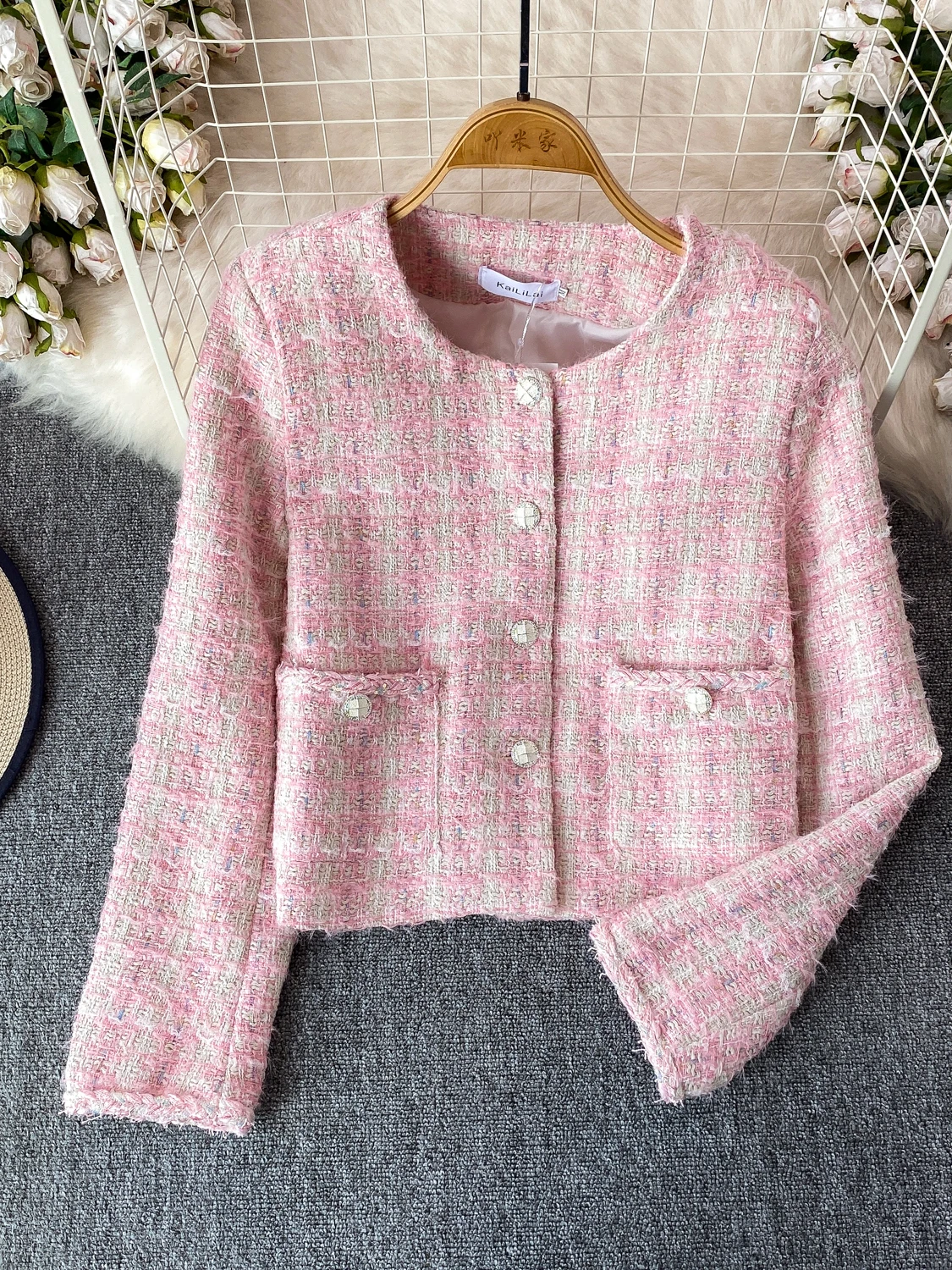 

Korean Sle Younger Plaid Thiened Woolen ort Coat Women's round Ne Slimming Top Single Button Luxury Faion Lady's irt