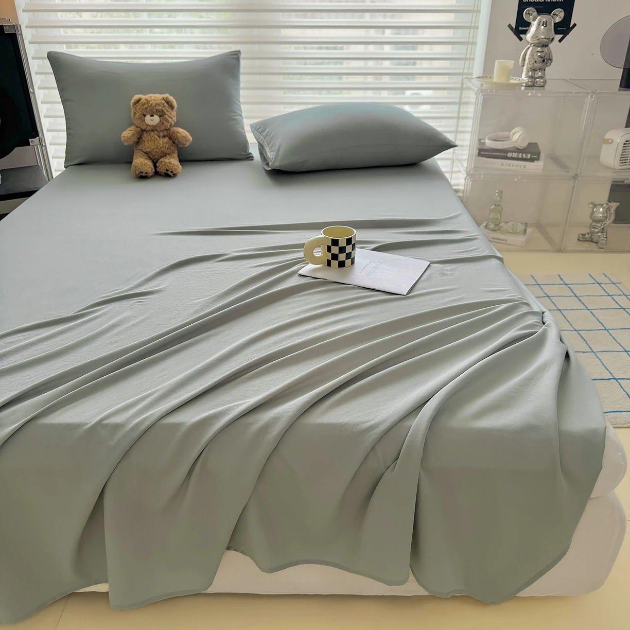 1pc Soft Fabric Flat Bedsheet Solid Color Top Sheets Single Double King Queen Couple Flat Bedsheet Soft Home Bed Linen Sheets