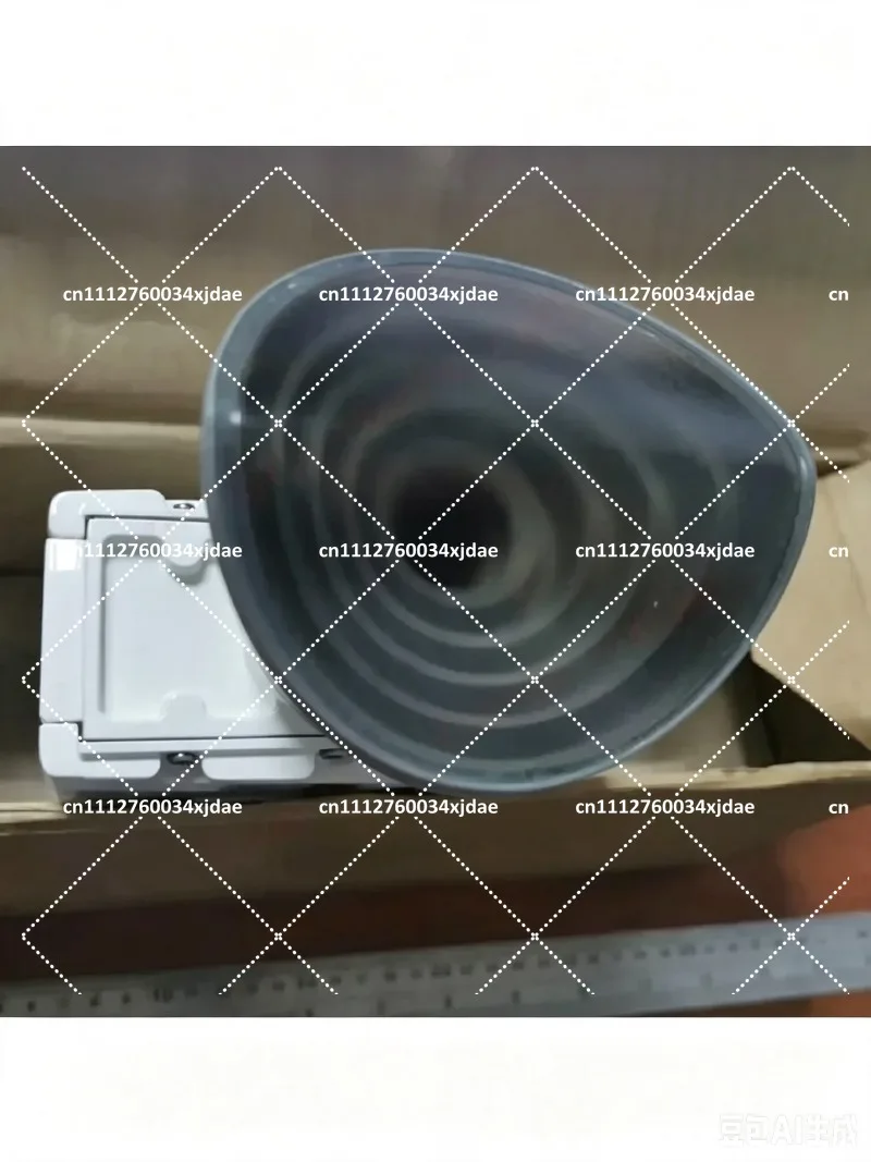 VSAT Transceiver 1.5W Power, Receive 11.5-12. 75GHz Transmit 14.0-14. 5GHz Model XR1196/ES