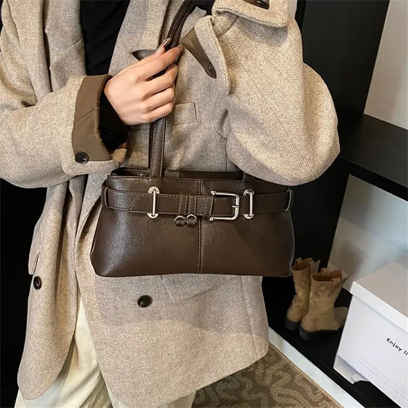 النخبة خمر المرأة متعددة الأوجه محفظة الكتف تحت الإبط حقيبة يد أنيقة حقيبة ركاب واسعة حقيبة يد الفتاة هدية