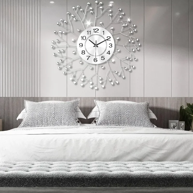 Luxury Wall Clock Modern Nordic Art Iron Clocks Living Room Elegant Home Decor Hanging Clock Indoor Household Silent Clocks