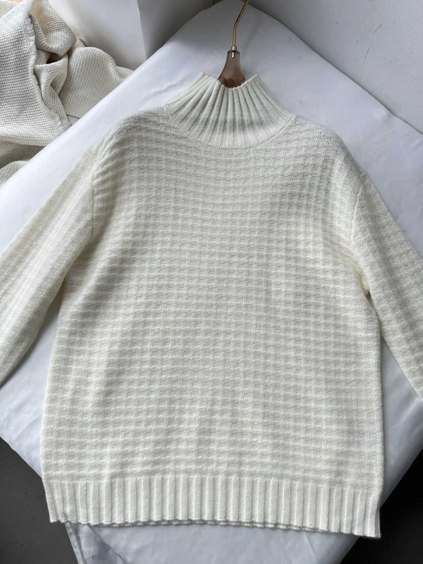 Women's Clothing High-end comfortable warm cashmere sweater 117