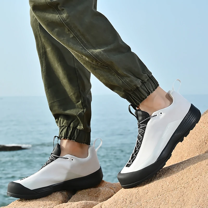 Men\'s Waterproof Leather Hiking Shoes Durable Outdoor Sport Men Trekking Leather Shoes Lace-Up Climbing Hunting Sneakers