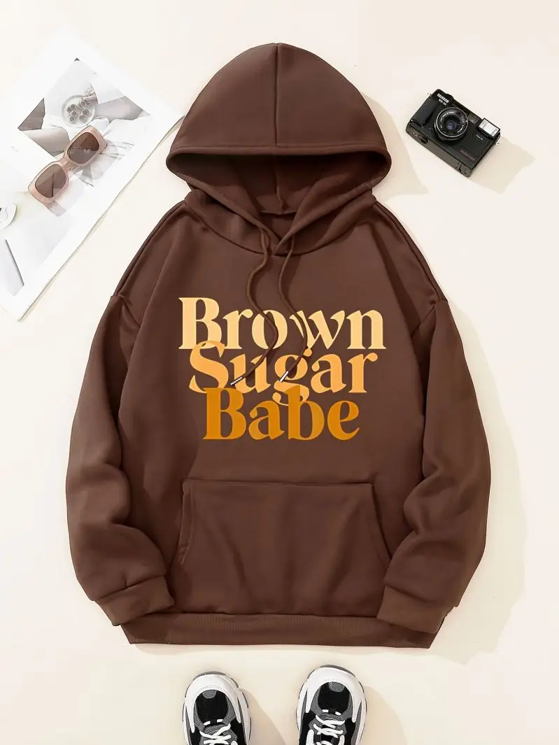 Long sleeved hooded pullover, versatile women's top for daily commuting on the street