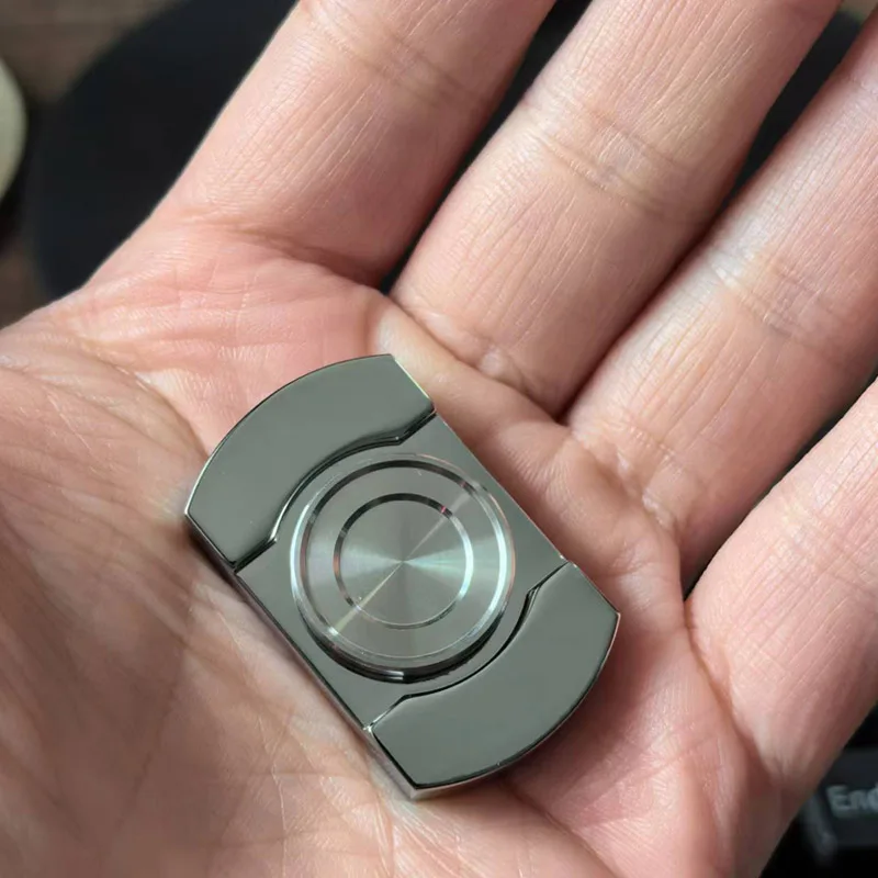 Kieszonkowy EDC Fidget Toy Autyzm Zabawki sensoryczne ADHD Ręka Spinner Lęk Stress Relief Prezenty Metalowa dekompresja ze stali nierdzewnej