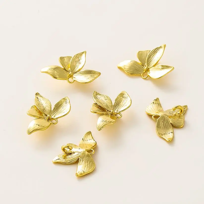 6pcs/lot 14K 18K Gold Plated Leaves Charm Brooch Pin Pendants Earings Decorate Pendants For DIY Jewelry Handemade Supplies