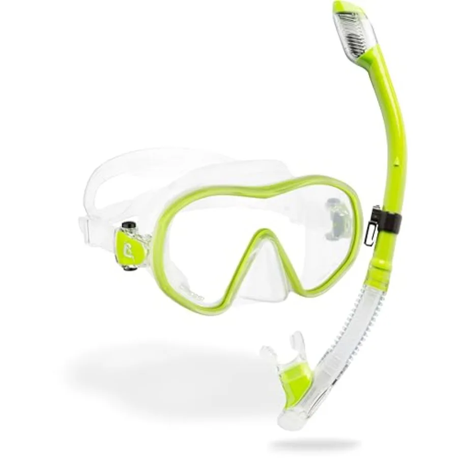 

Snorkeling and scuba diving mask with single lens, frameless design, black color, Italian engineering for superior field of vie