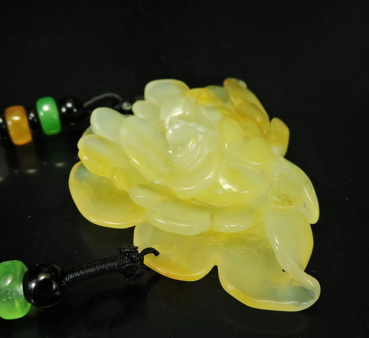 Jade Jewelry Natural Jade Pendant Necklace Hand-Carved peony flower Jadeite Necklace Pendant Gift No Treatment 055j