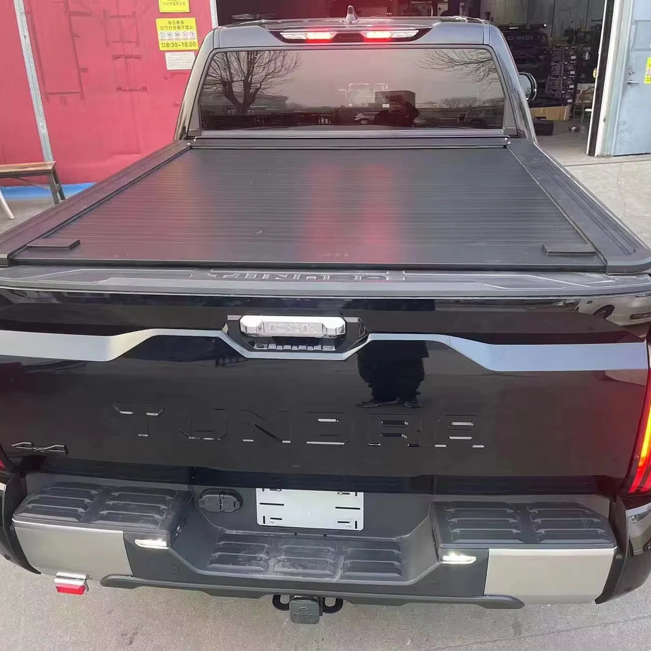 

Truck Bed Cover Universal Steel Tonneau Cover