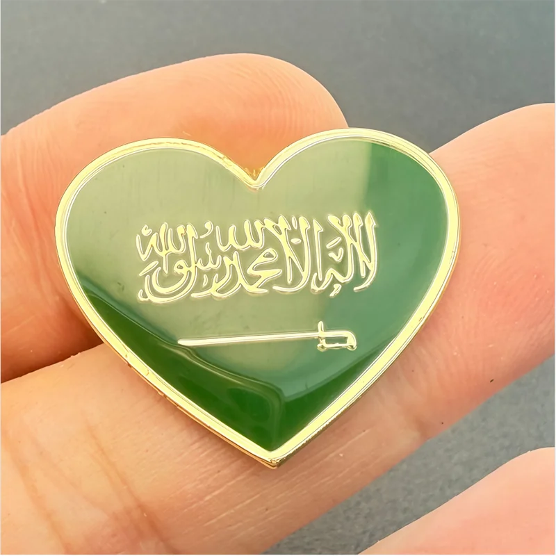 Saudi Arabia Lapel Pin Badge Enamel Pin badge brooch Lapel pin Jeans shirt Cool Jewelry Gift