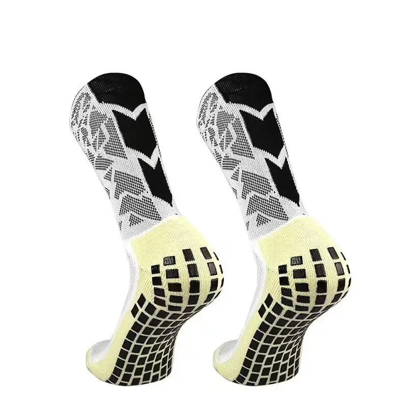 New Camo Outdoor Sports Breathable Sweat-Wicking Soccer Socks Competition Training Non slip Silicone Football Socks